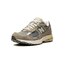 NEW BALANCE 2002R