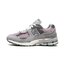 NEW BALANCE 2002R