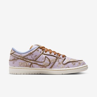 Nike SB Dunk Low Premium
