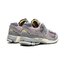 NEW BALANCE 2002R