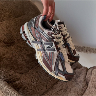 New Balance 1906A Burgundy