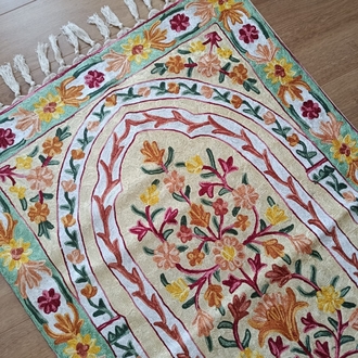 Altın model tam işli Kaşmir seccade