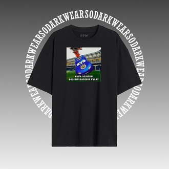 "Mcqueen" Oversize T-Shirt