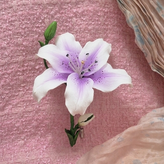 Lilyum Brooch(Broş)