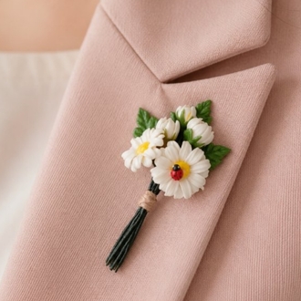 "Daisy Bouquet Brooch"(Broş)