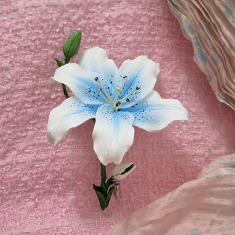 Lilyum Brooch(Broş)