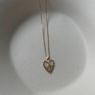 Çelik Gold Beyaz Mineli Kalp Desen Kolye