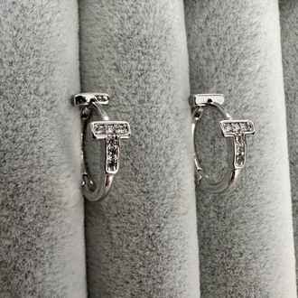 Vip silver küpe
