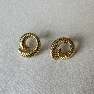 Çelik gold küpe