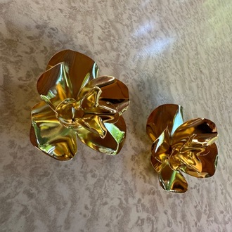 Vip gold çiçek küpe