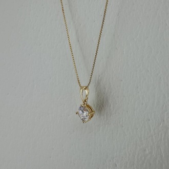 Xuping 14 k gold renginde tek taş kolye