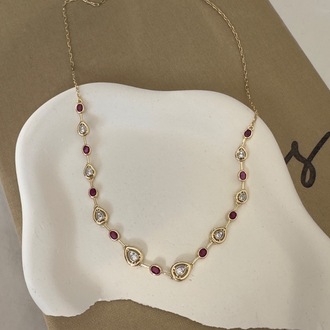 14k Vip Element Bordo Taşlı Kolye