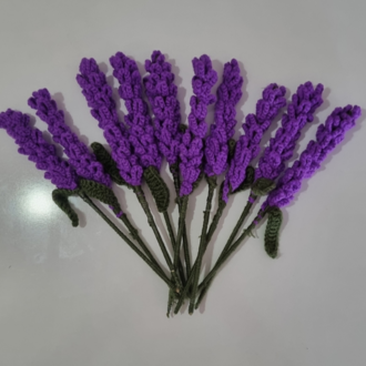 Lavanta Amigurumi Çiçek Demeti