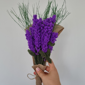 Lavanta Amigurumi Çiçek Demeti
