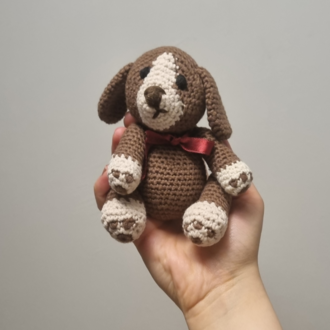Kahverengi Köpek