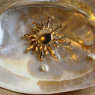 Sun Brooch 