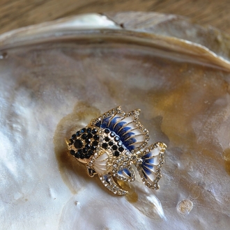 Mavi Beta Brooch