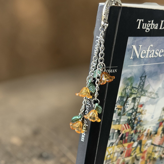 Unutma Beni Çiçeği Zincirli Metal Kitap Ayracı – Turuncu