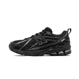 New Balance 1906R “ Black “