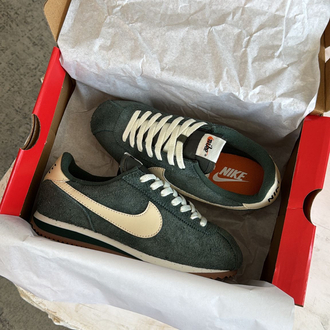 Nike Cortez Vintage Suede Green (Dar Kalıp 1 Numara Büyük Alınız)