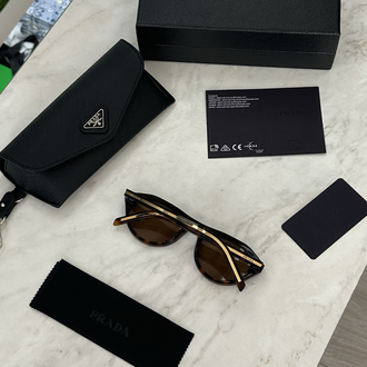 Prada Luxury Sun Glas (Premium/Full Box)