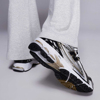 New Balance 1906R - M1906RA Silver/Black/Gold (Kalıp Dar 1 Numara Büyük Alınız)