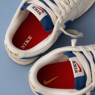 Dunk Low SE Sail Dark Marina Blue