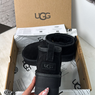 U.G.G Ultra Mini Platform Black