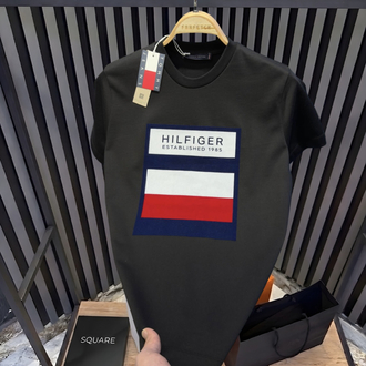 •TOMMY HILFIGER PREMIUM T-SHIRT