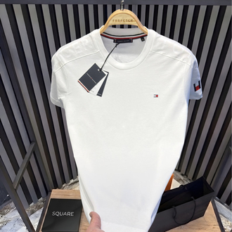 •TOMMY HILFIGER PREMIUM T-SHIRT