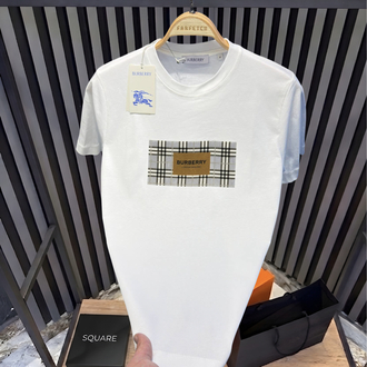 •BURBERRY PREMIUM T-SHIRT