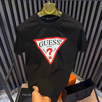 •GUESS T-SHIRT