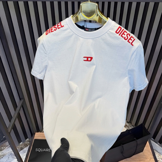 •DIESEL T-SHIRT