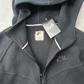 Nike Tech sweatshirt L
