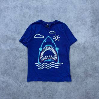 Vintage shark tshirt 