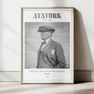 Atatürk Kasketli Nostaljik Portre | "Bağımsızlık Hakkıdır" Sözlü Siyah Beyaz Tablo