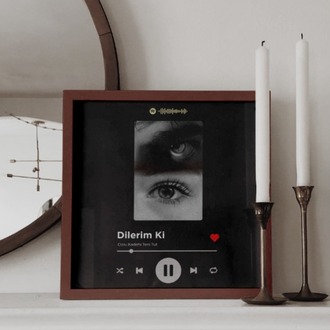 Kişiye Özel Göz Gözeyken Spotify Çalar Tablosu | İnteraktif Hediye