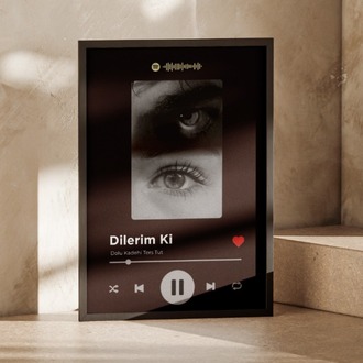 Kişiye Özel Göz Gözeyken Spotify Çalar Tablosu | İnteraktif Hediye