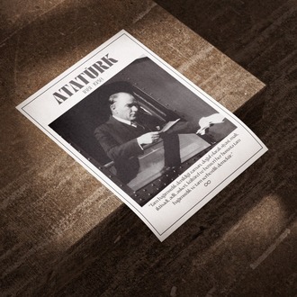 Atatürk Tren Penceresi Nostaljik Poster | "Tam Bağımsızlık" Sözlü Siyah Beyaz Tablo
