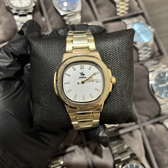 Polo Nautilus Esintisi: Gold Kasa & Çizgili Beyaz Kadran