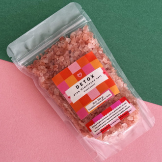 Pembe Himalaya Tuzu