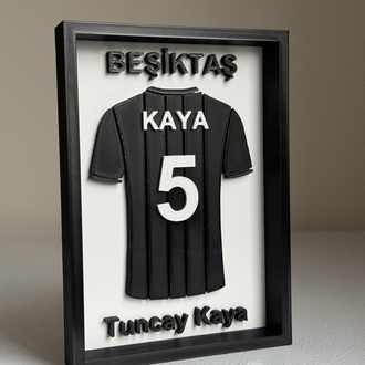Kişiye Özel Beşiktaş Temalı 3D Forma Tablo - Masaüstü ve Raf Dekoru (17-18cm)