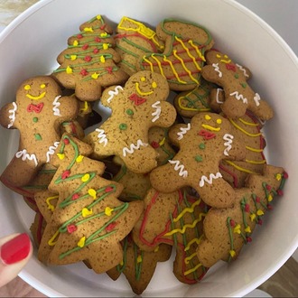 Yılbaşı Özel Kurabiye Kalıbı Seti - Gingerbread, Çam Ağacı, Geyik ve Yılbaşı Süsleri