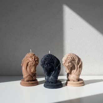 Equus Candle 