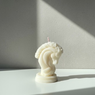 Equus Candle 