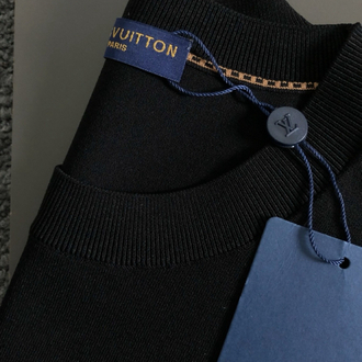 Louis Vuitton versatile monogram print with pockets T-Shirt