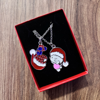 Kitty ve örümcek kolye