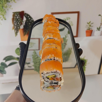 Salmon Roll (8 adet)