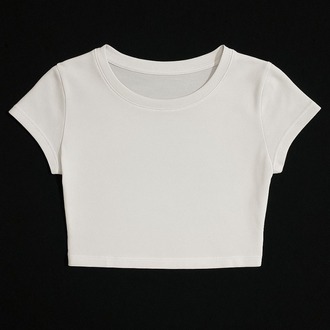 Beyaz Crop top