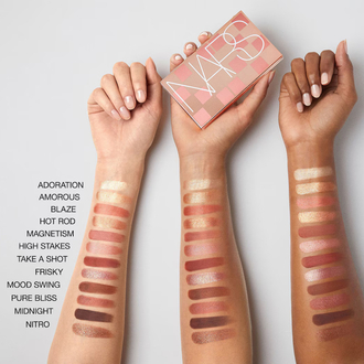 NARS / Afterglow Irresistible Eyeshadow - Far Paleti